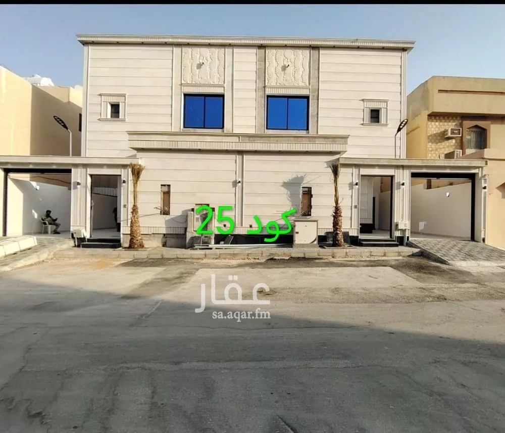 5 bedroom villa in Al Uraija Al Gharbiyah 1