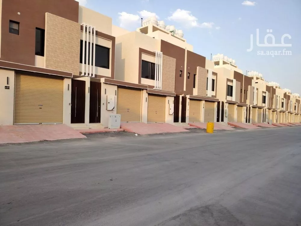 5 bedroom floor in Badr 2