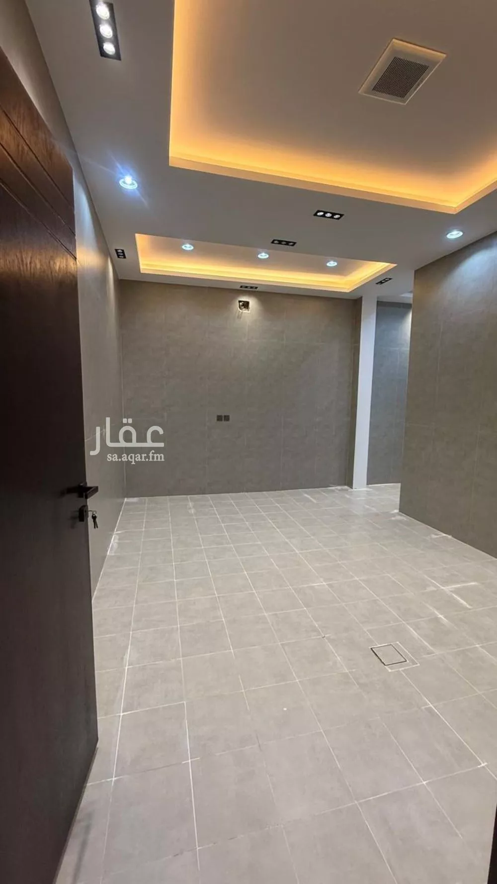 فيلا 5 غرف في العريجاء الوسطى 2