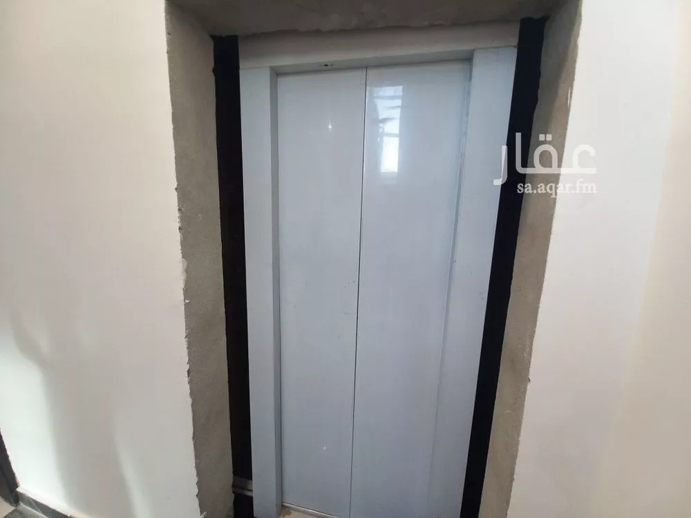3 bedroom apartment in Dhahrat Namar, Riyadh 12
