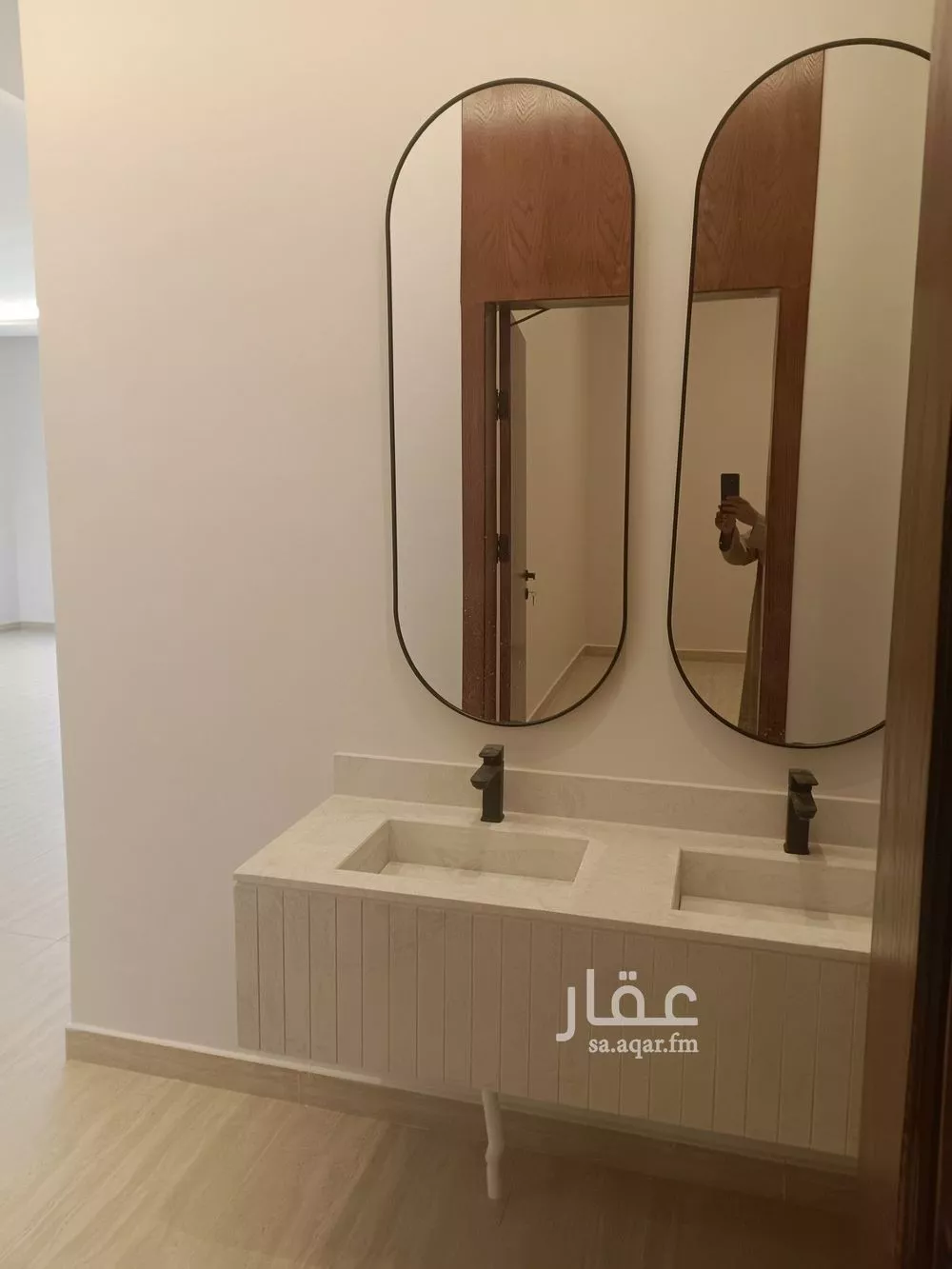 دور 4 غرف في السويدي 5