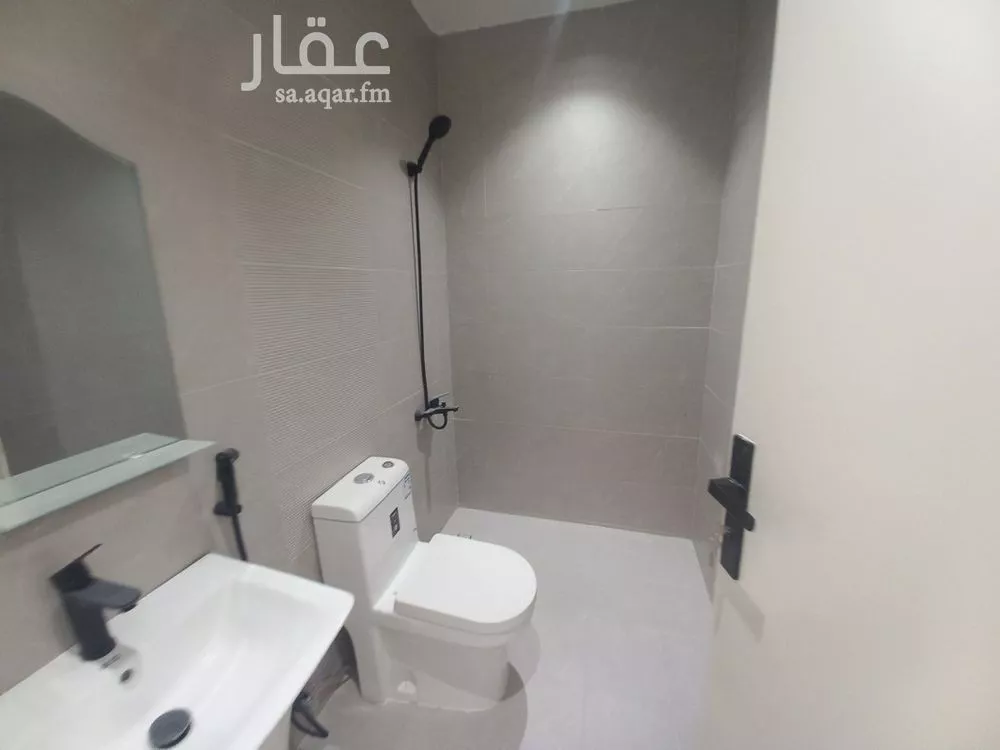 شقة 3 غرف في الحزم 5