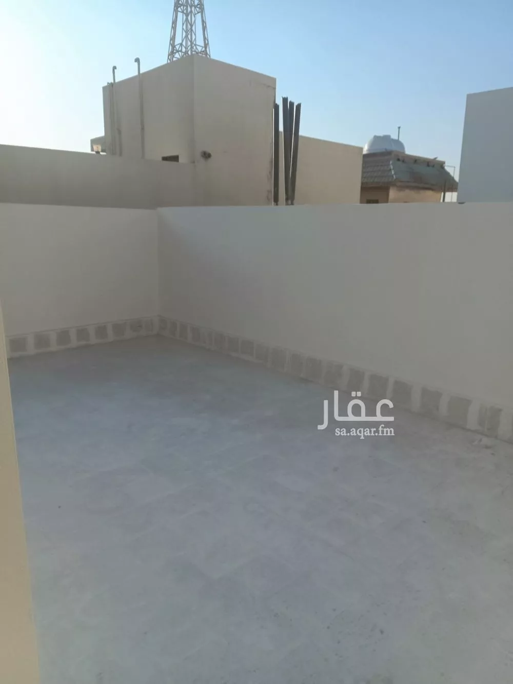 3 bedroom floor in As Suwaidi Al Gharabi 5