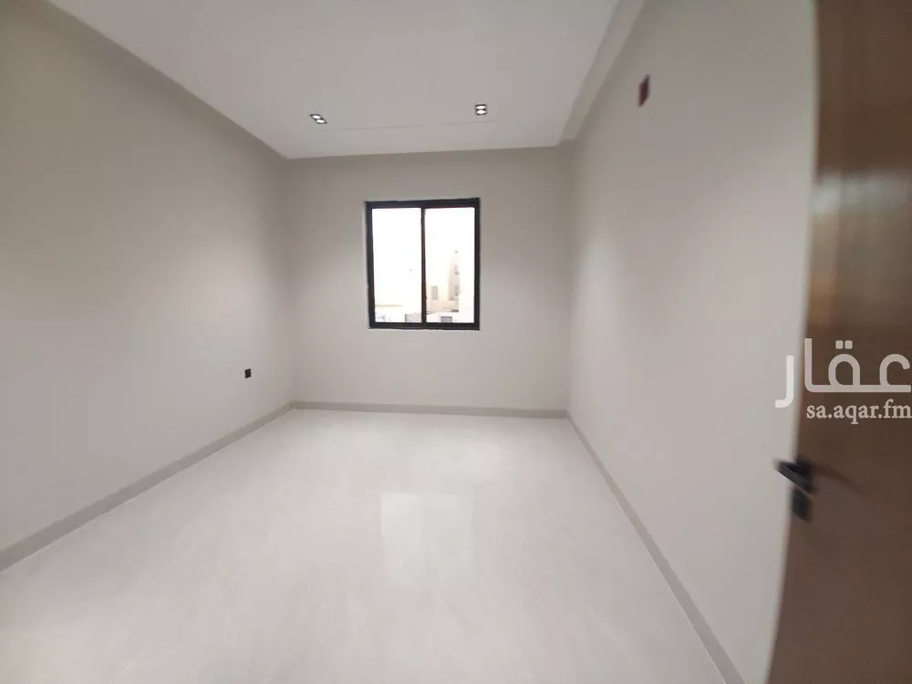 3 bedroom floor in Tuwaiq 3