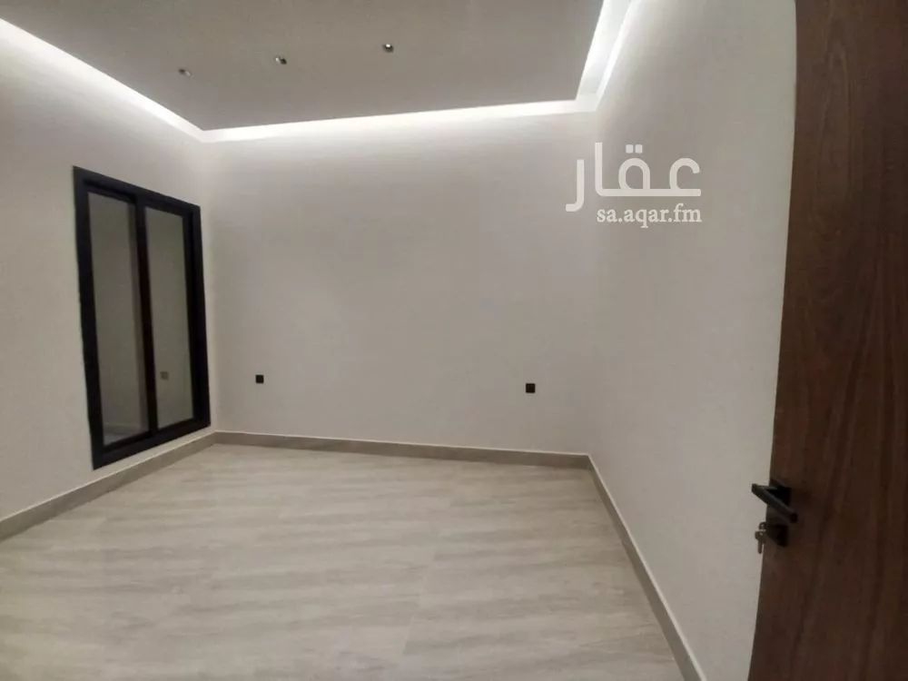 3 bedroom floor in Dirab 5
