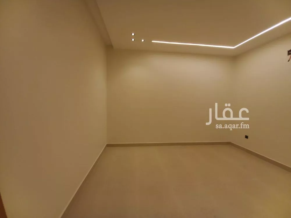 4 bedroom floor in Al Uraija Al Gharbiyah 3