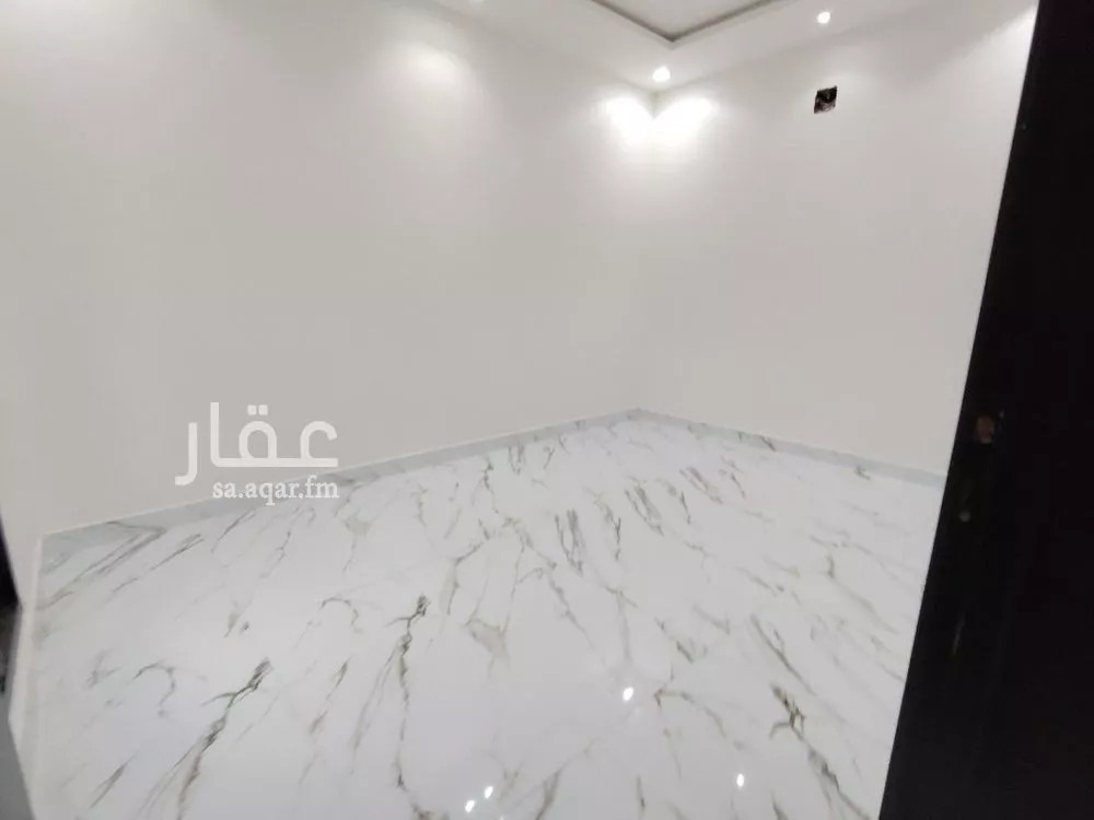 فيلا 4 غرف في العريجاء الغربية، الرياض 11