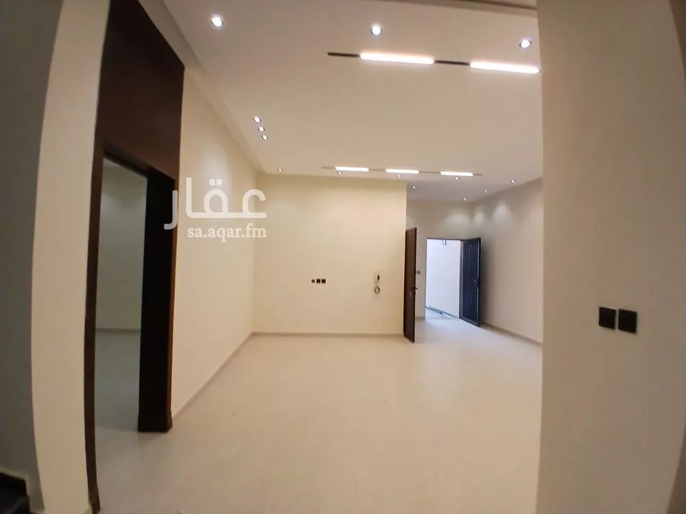 3 bedroom floor in As Suwaidi 3