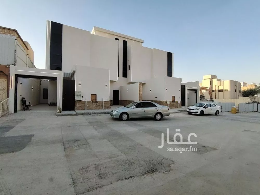 3 bedroom floor in Badr 3