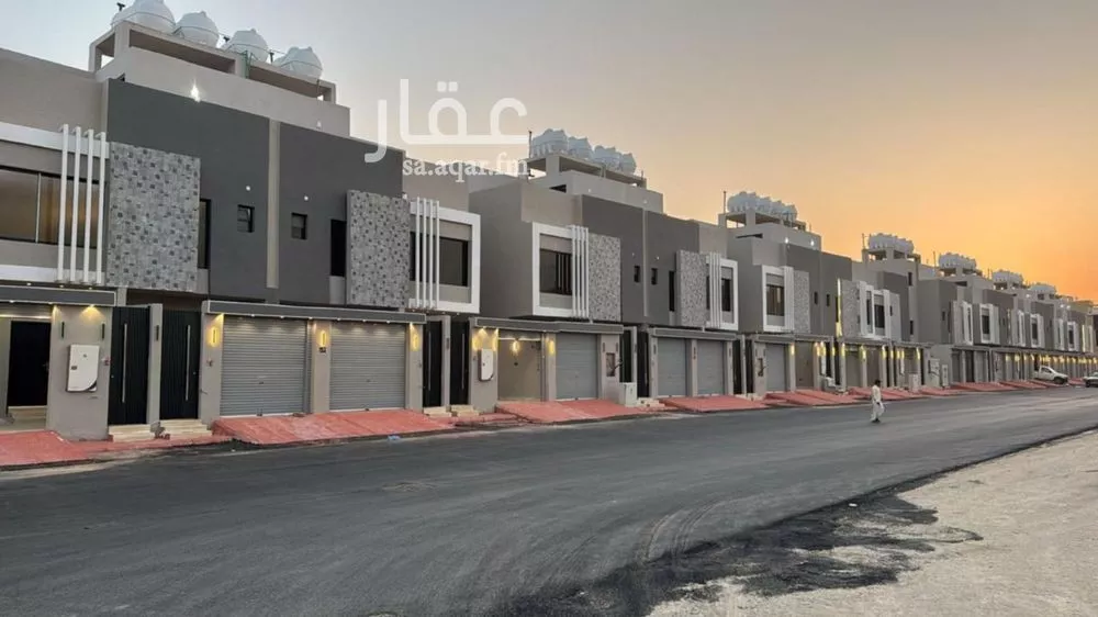 4 bedroom floor in Taibah 1