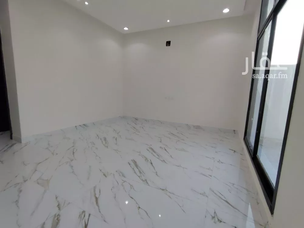 فيلا 4 غرف في العريجاء الغربية، الرياض 4