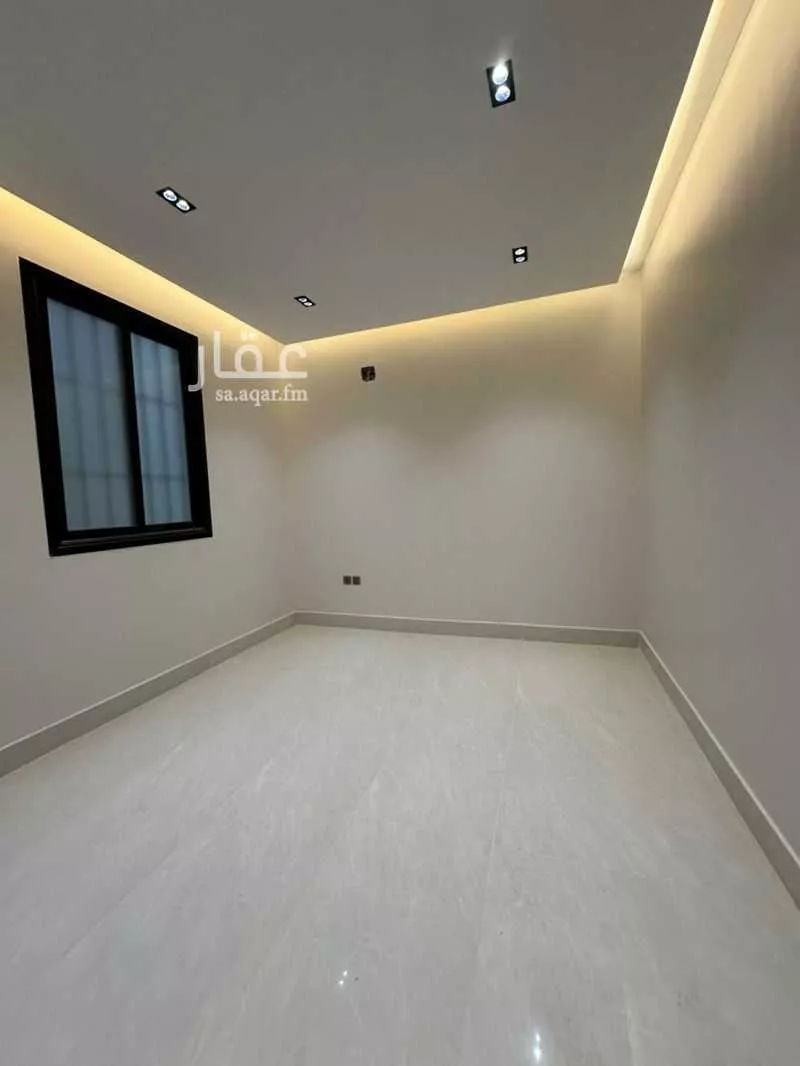 5 bedroom floor in Al Janadriyah 3