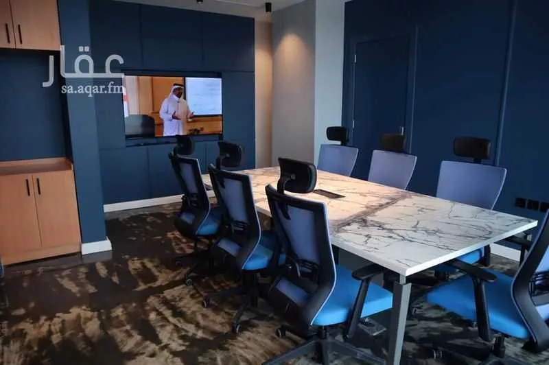 مكتب 219 م² في النرجس 1