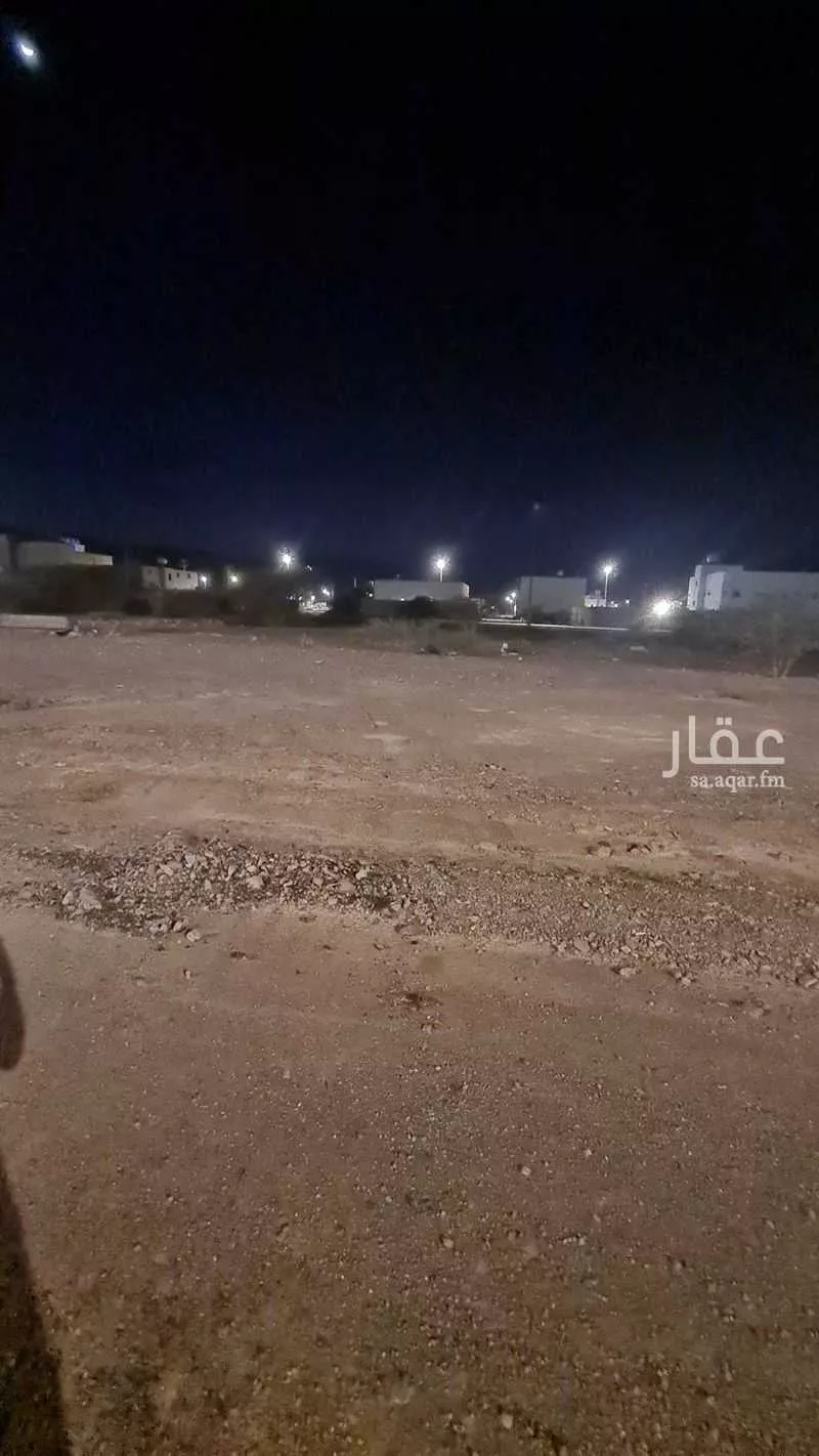 أرض 250 م² في البلقاء 4