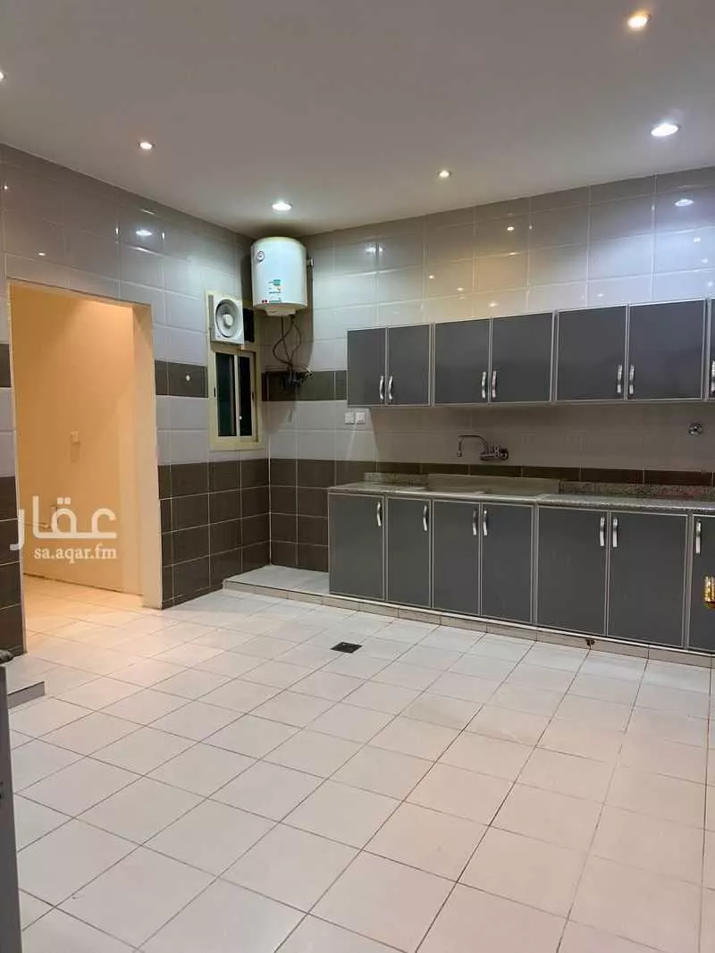 4 bedroom apartment in Al Qairawan 4