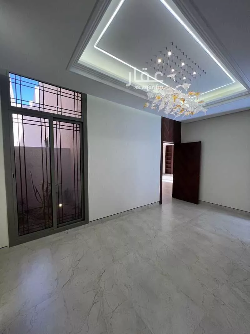 فيلا 6 غرف في المهدية 5