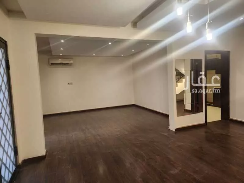 فيلا 5 غرف في القشلة 5