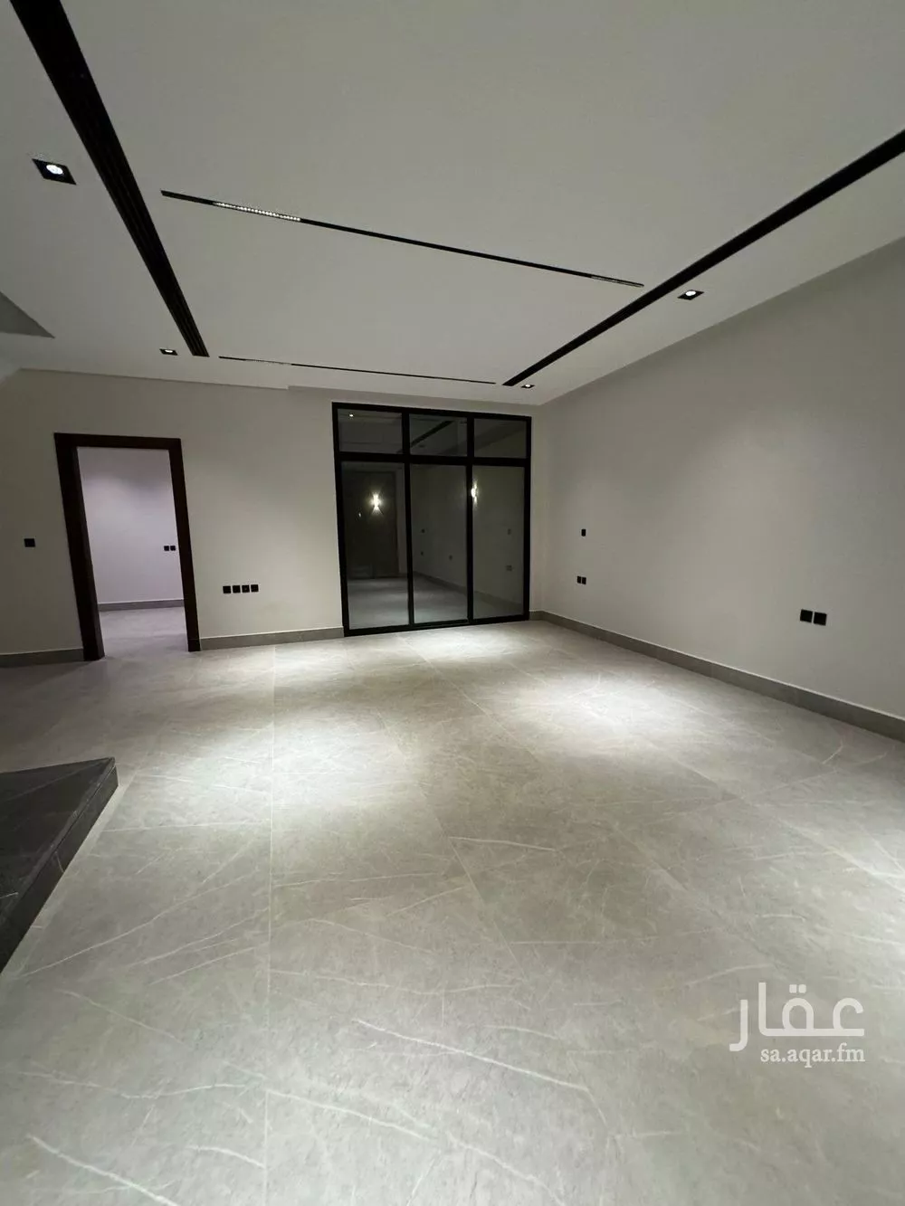 فيلا 5 غرف في النرجس 2