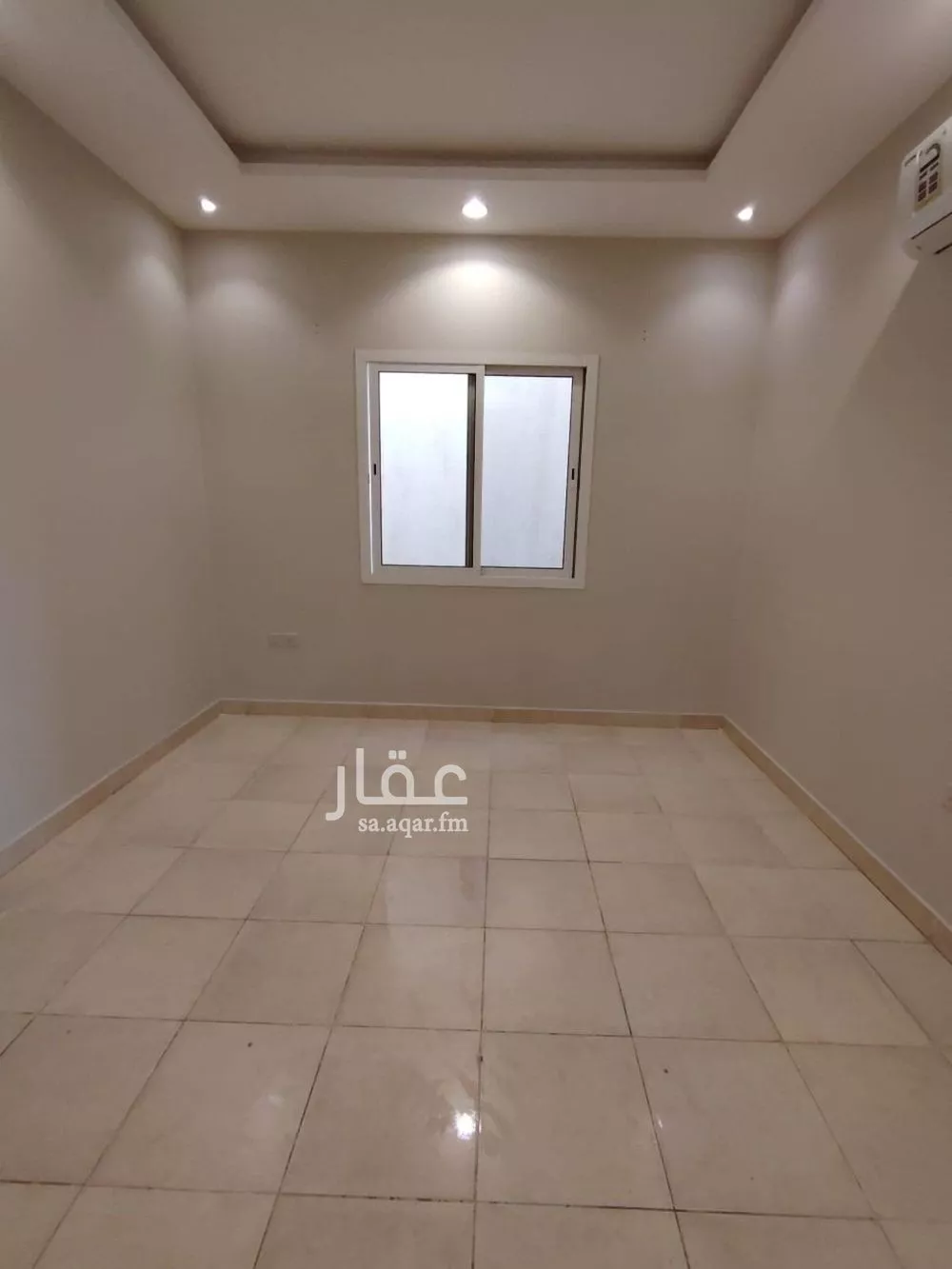 شقة 2 غرف في العارض 4