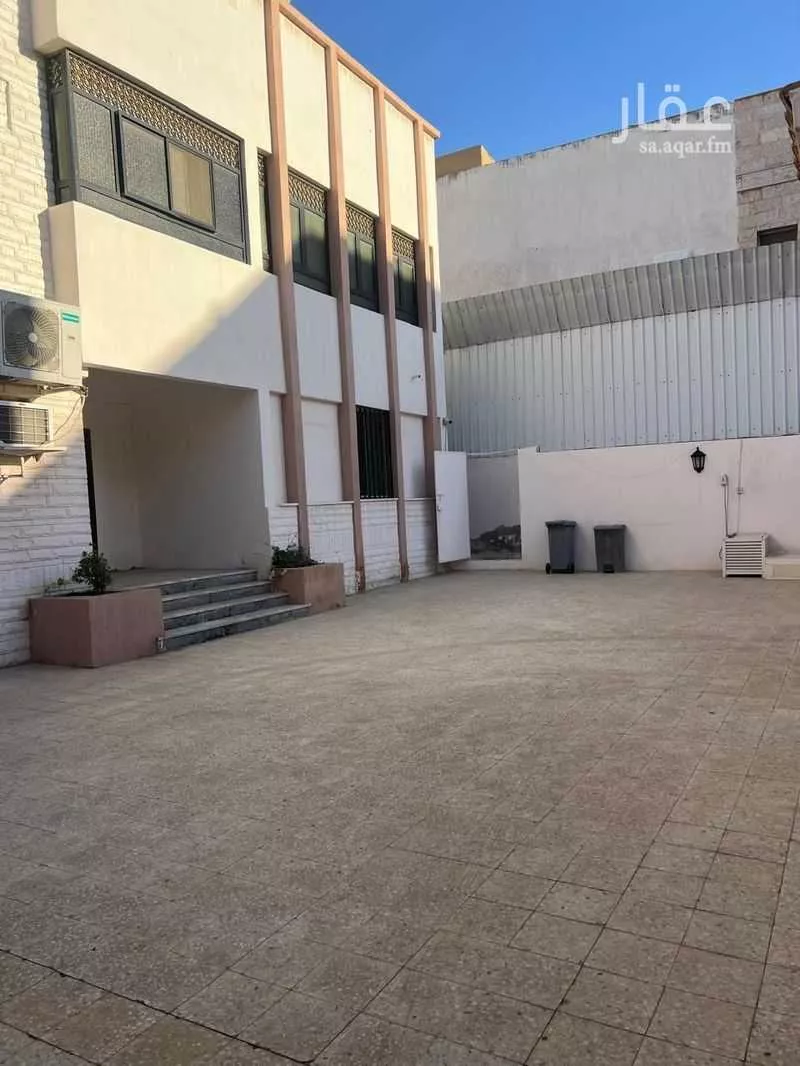 525 sqm building in Al Bawadi 4