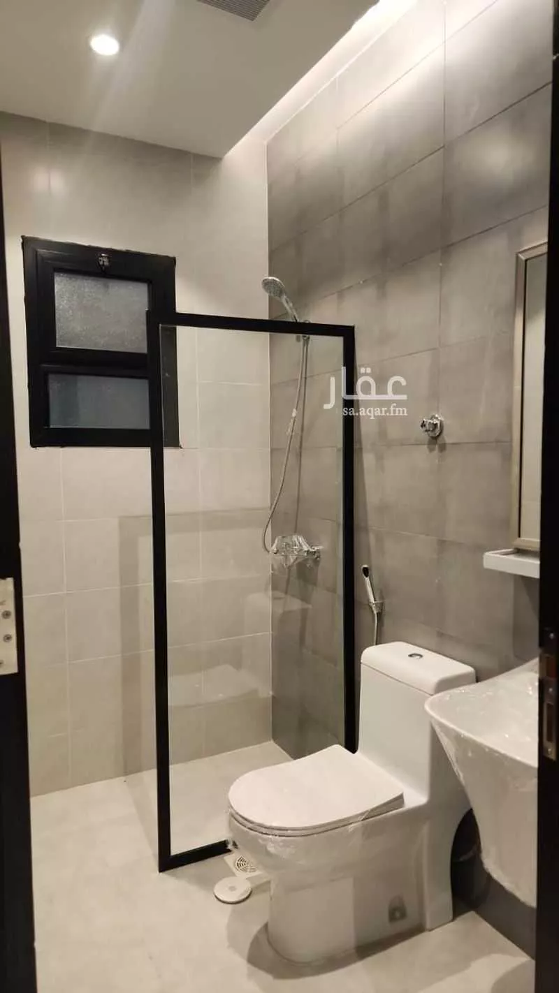 6 bedroom apartment in Al Hamdaniyah, Jeddah 16