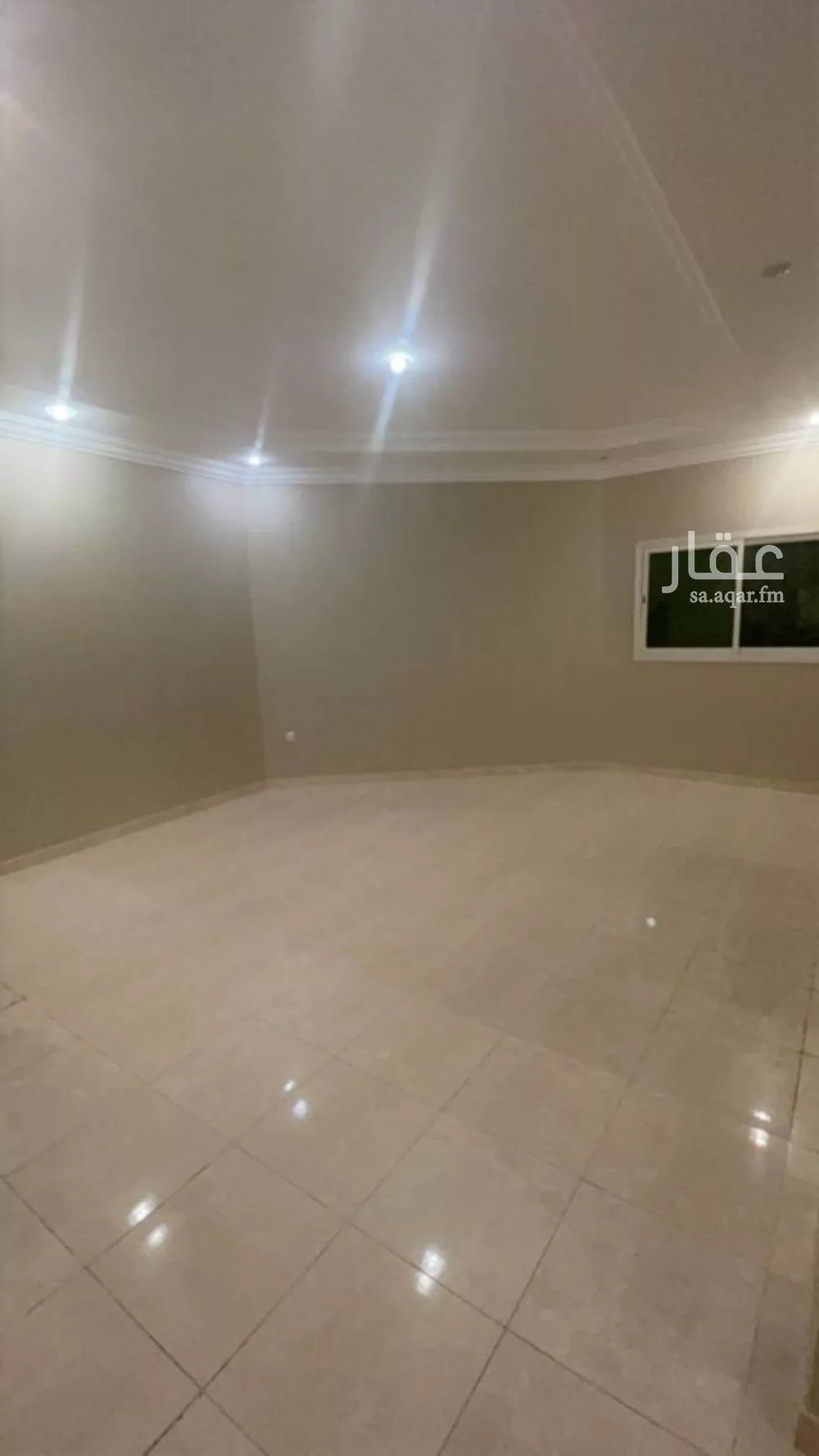 3 bedroom floor in Al Yasmin 3