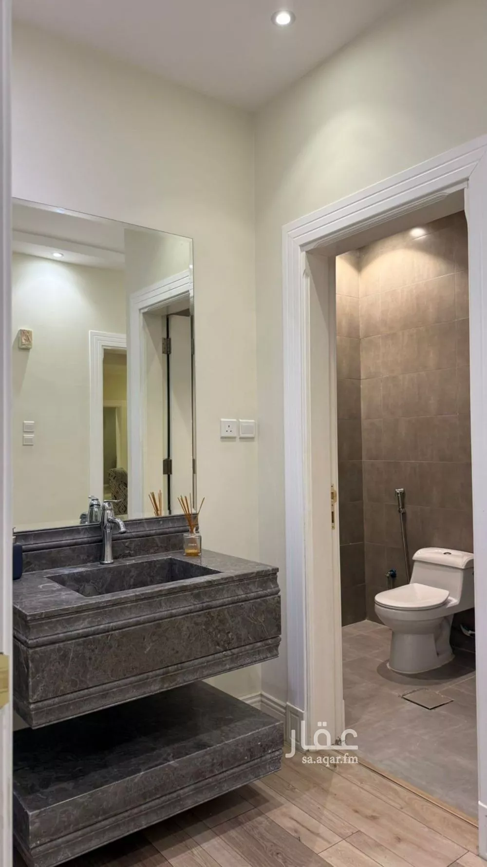 دور 3 غرف في الملقا 3