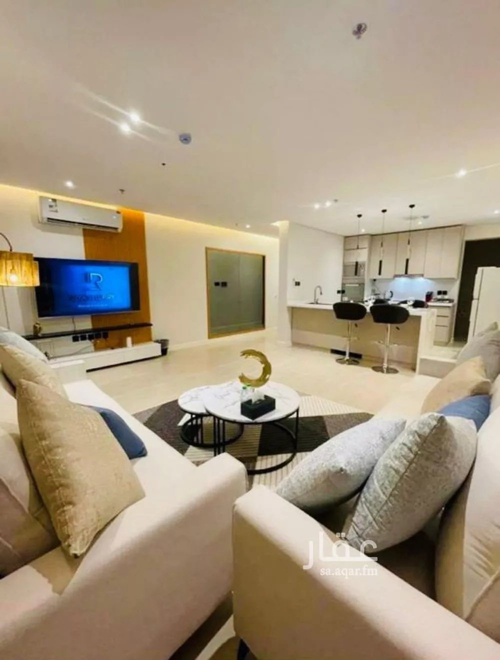 شقة 3 غرف في العقيق 5