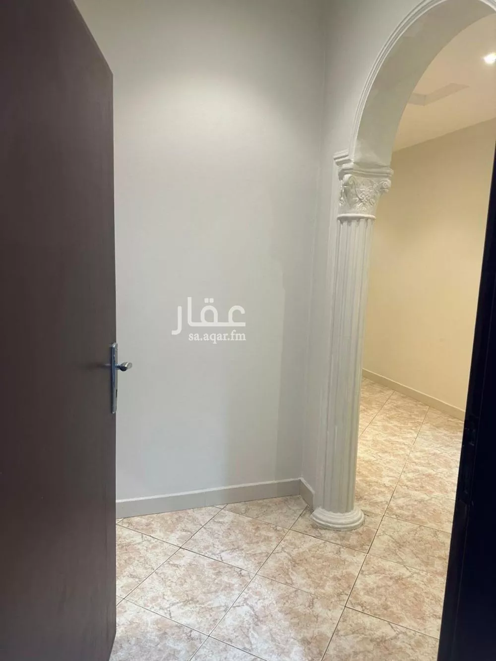 4 bedroom floor in Al Rabwa 1
