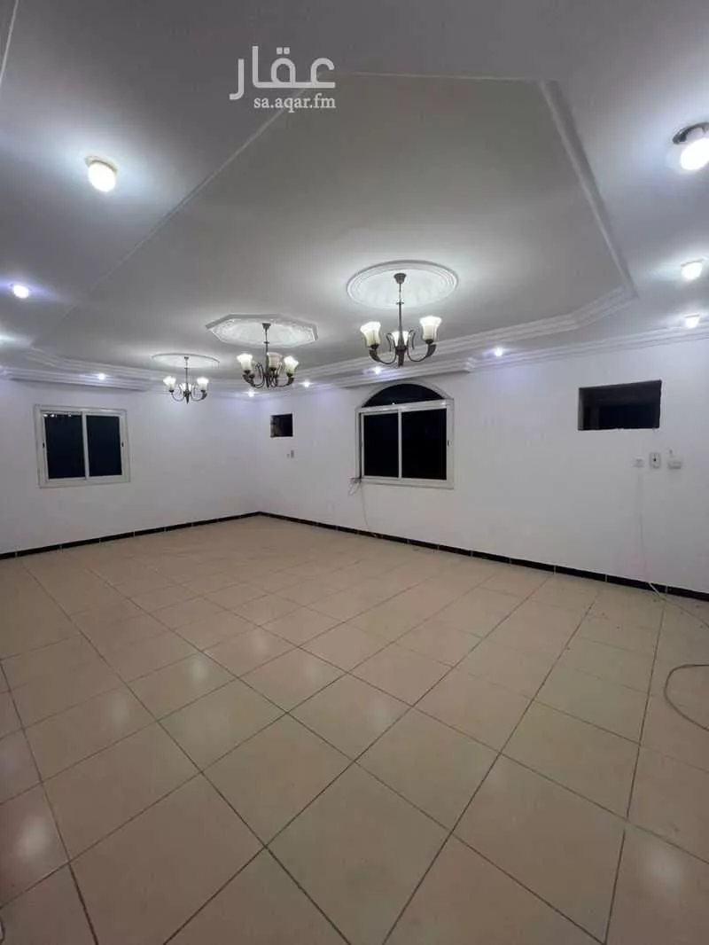 فيلا 11 غرف في ابو بريقاء 5