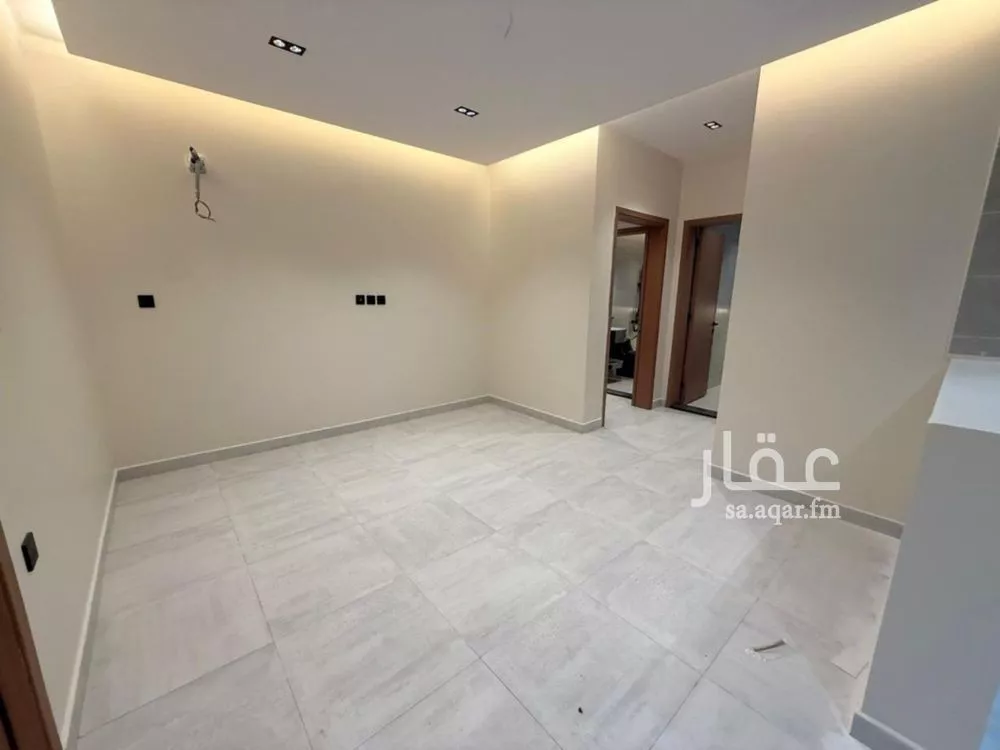 شقة 3 غرف في النزهة 2