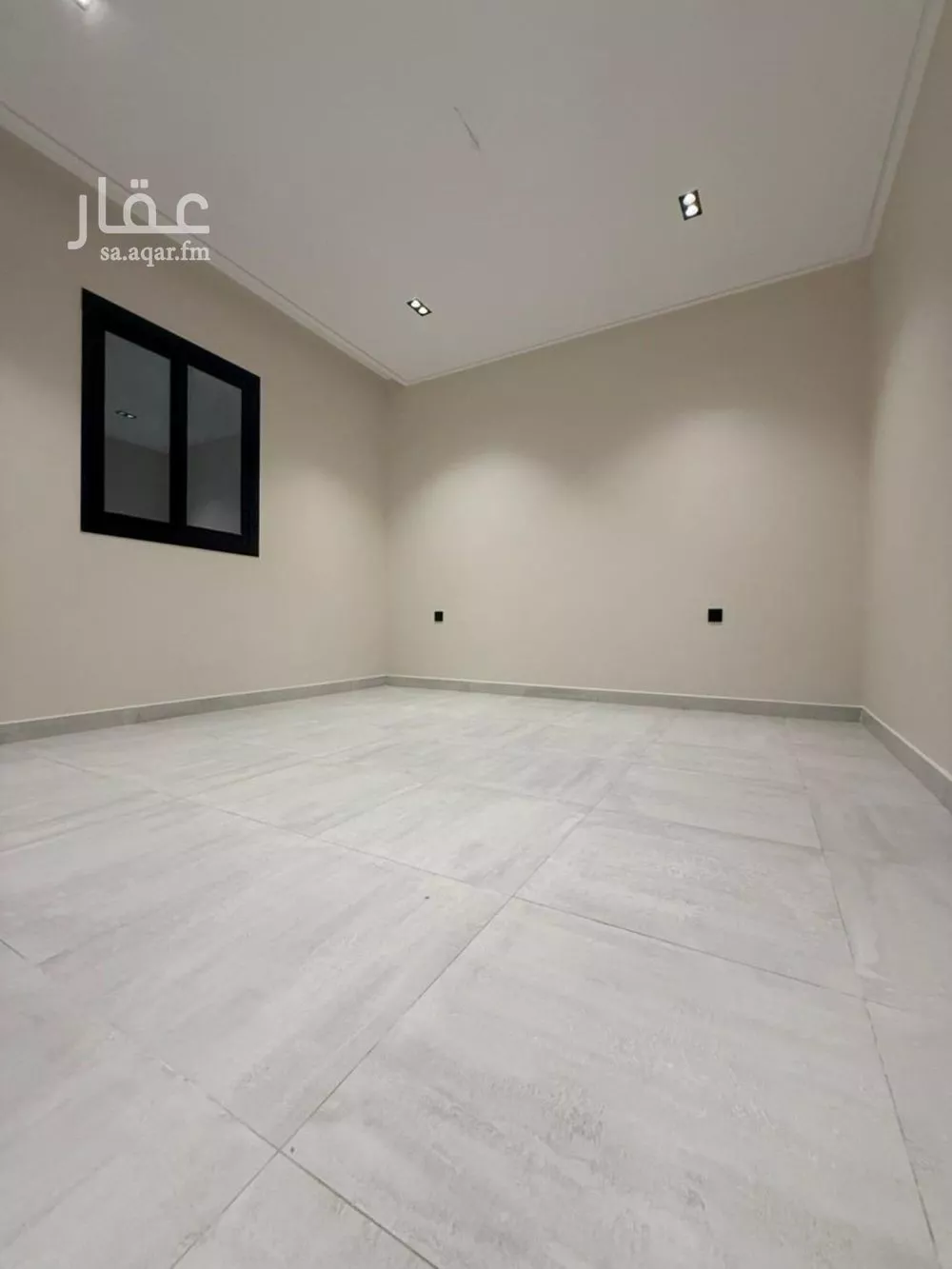 شقة 2 غرف في النزهة 3