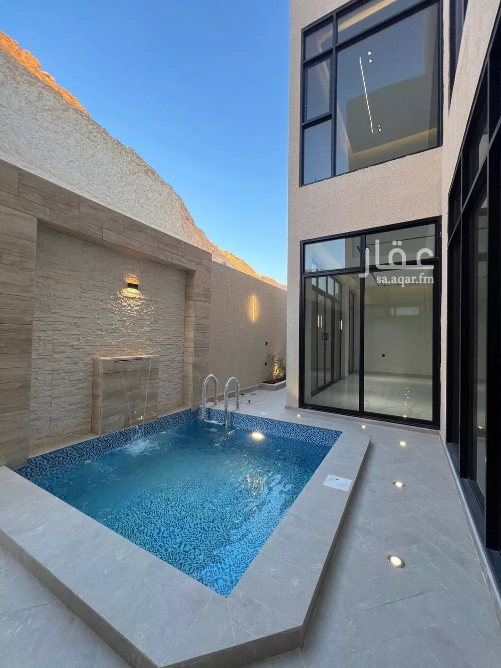 6 bedroom villa in Al Narjis 4