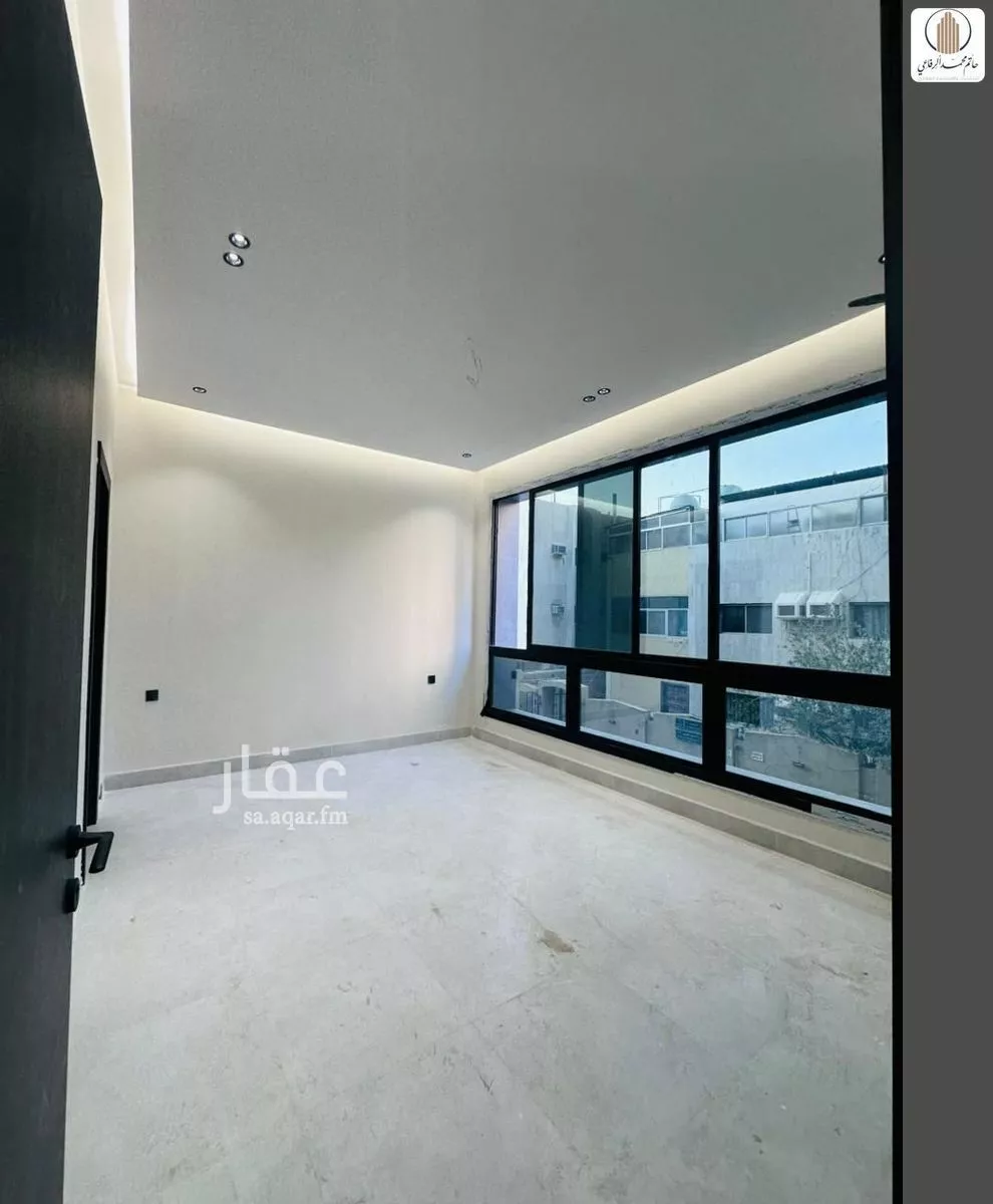 شقة 4 غرف في الروضة 5