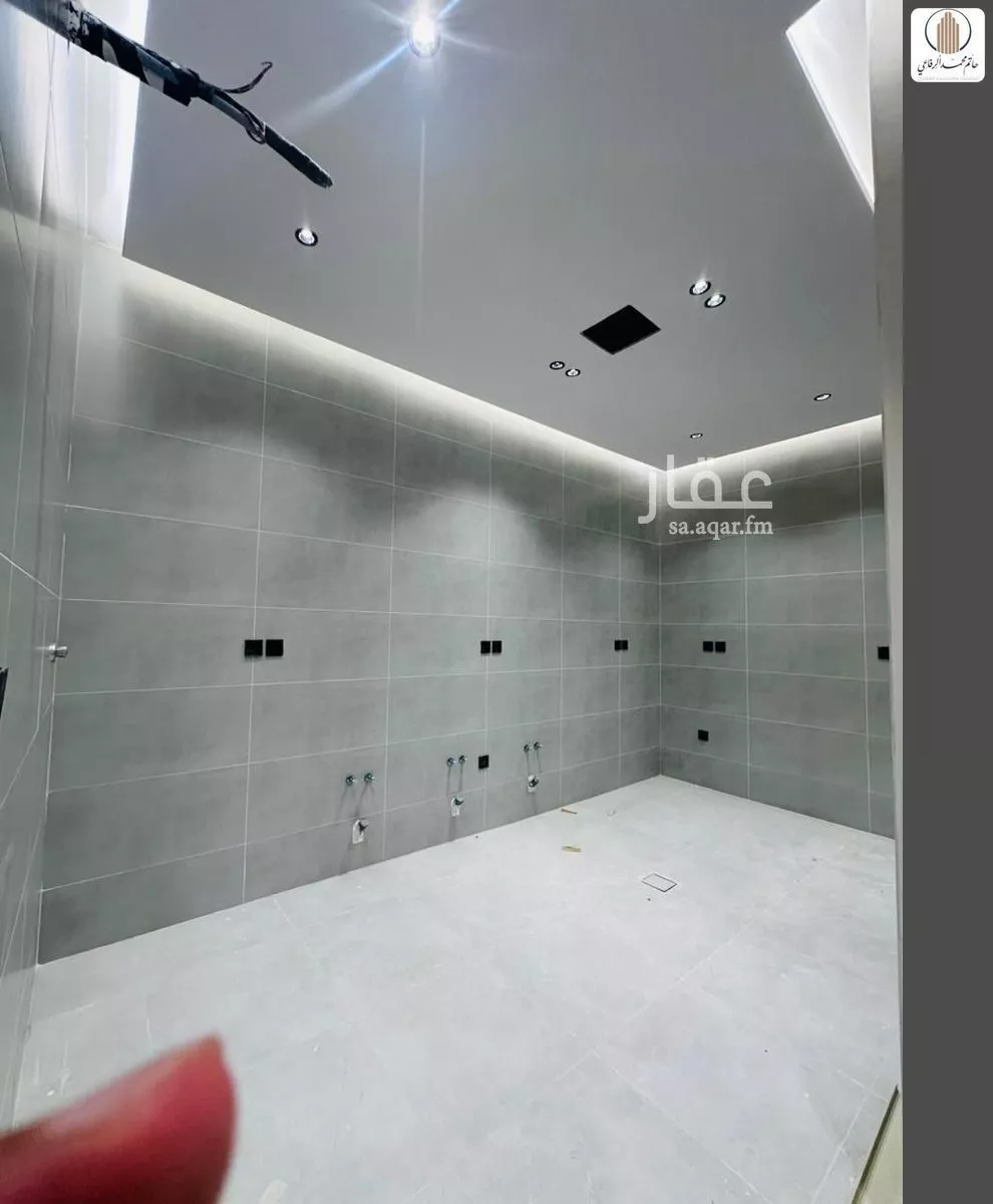 شقة 4 غرف في الروضة 5