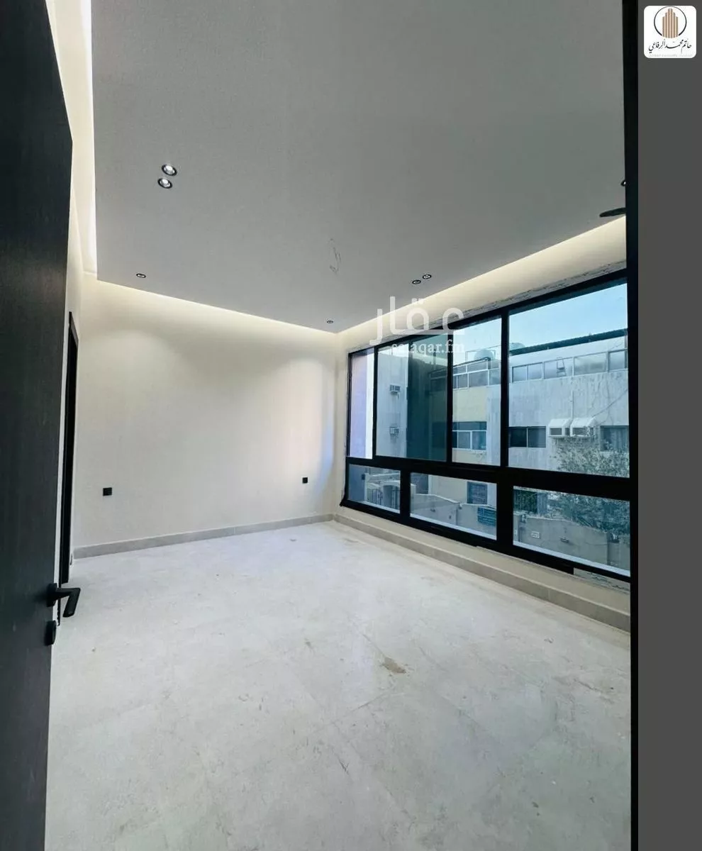 شقة 4 غرف في الروضة 5