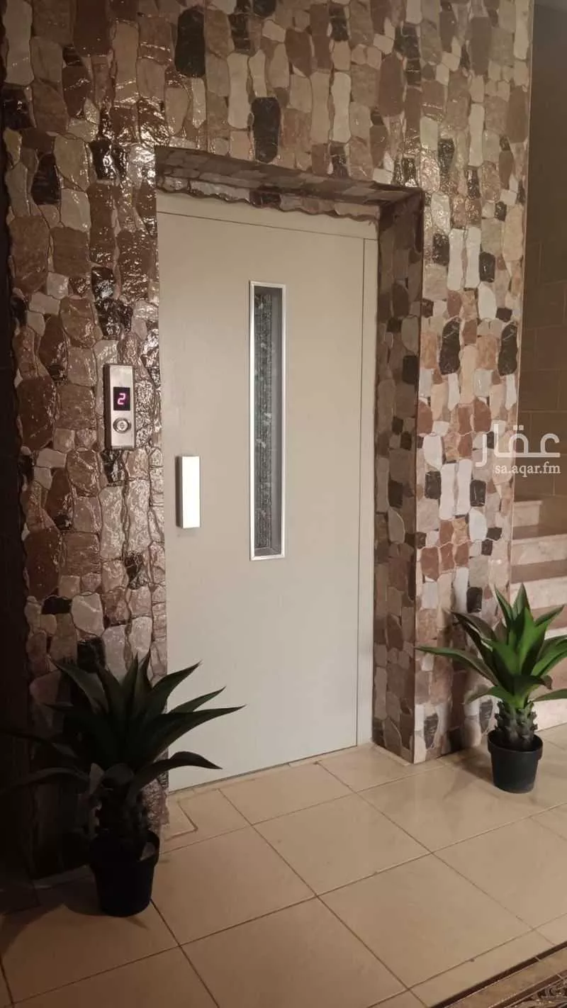 building in Al Ajawid, Jeddah 6