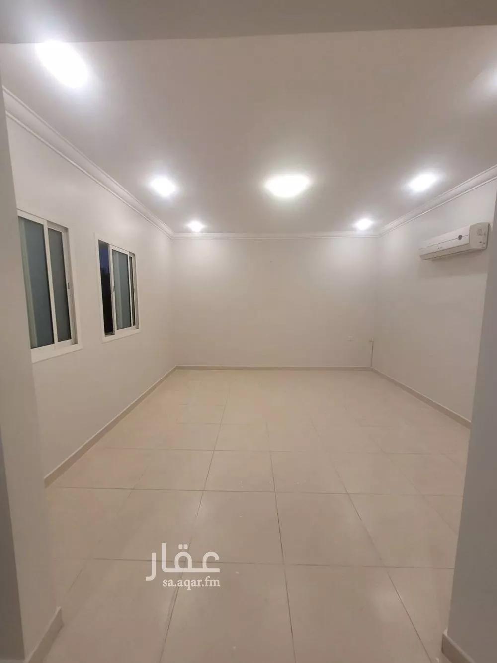 4 bedroom floor in Al Yasmin 2