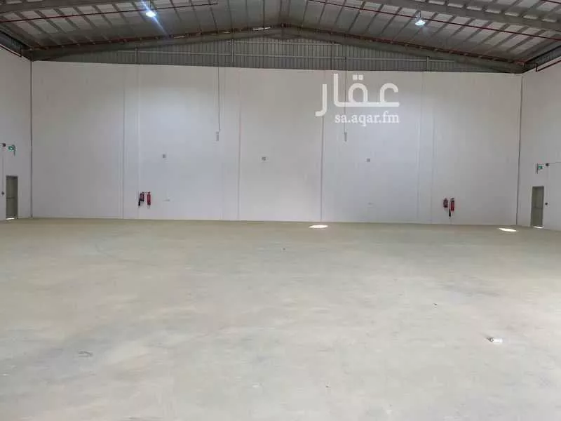 1132 sqm warehouse in An Nadhim 3