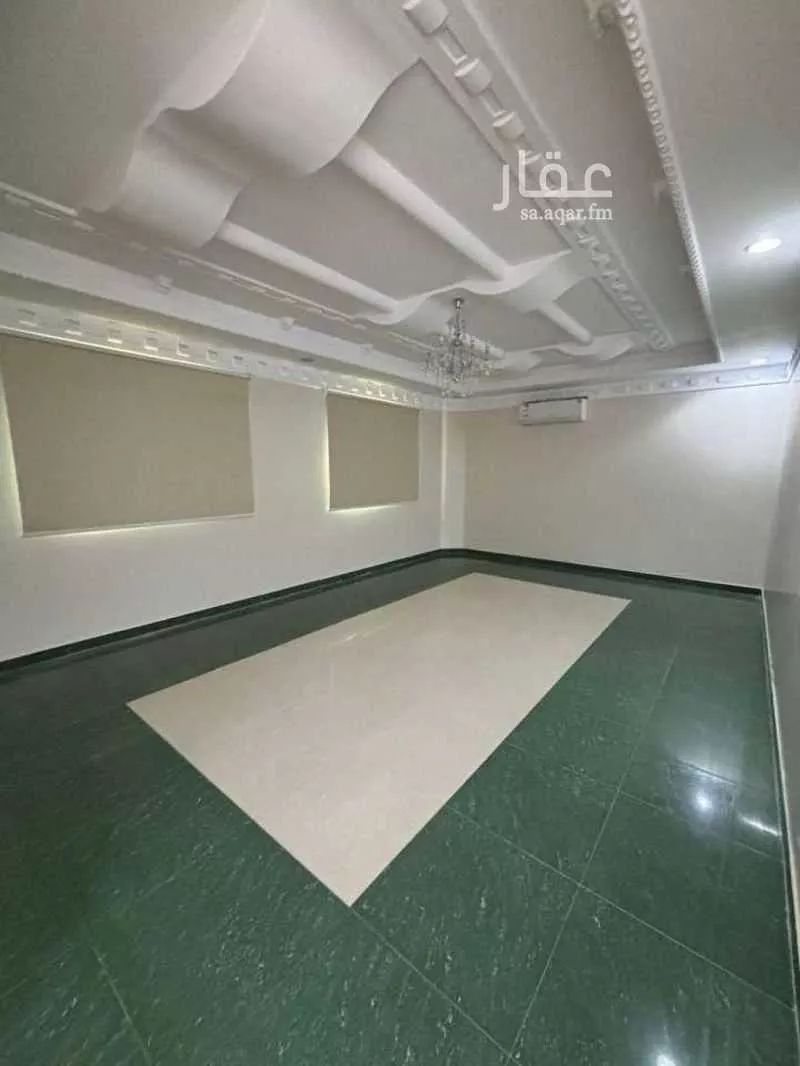 شقة 5 غرف في اشبيلية 5