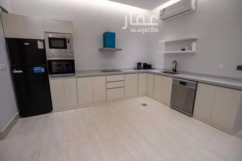 شقة 3 غرف في الملقا 4