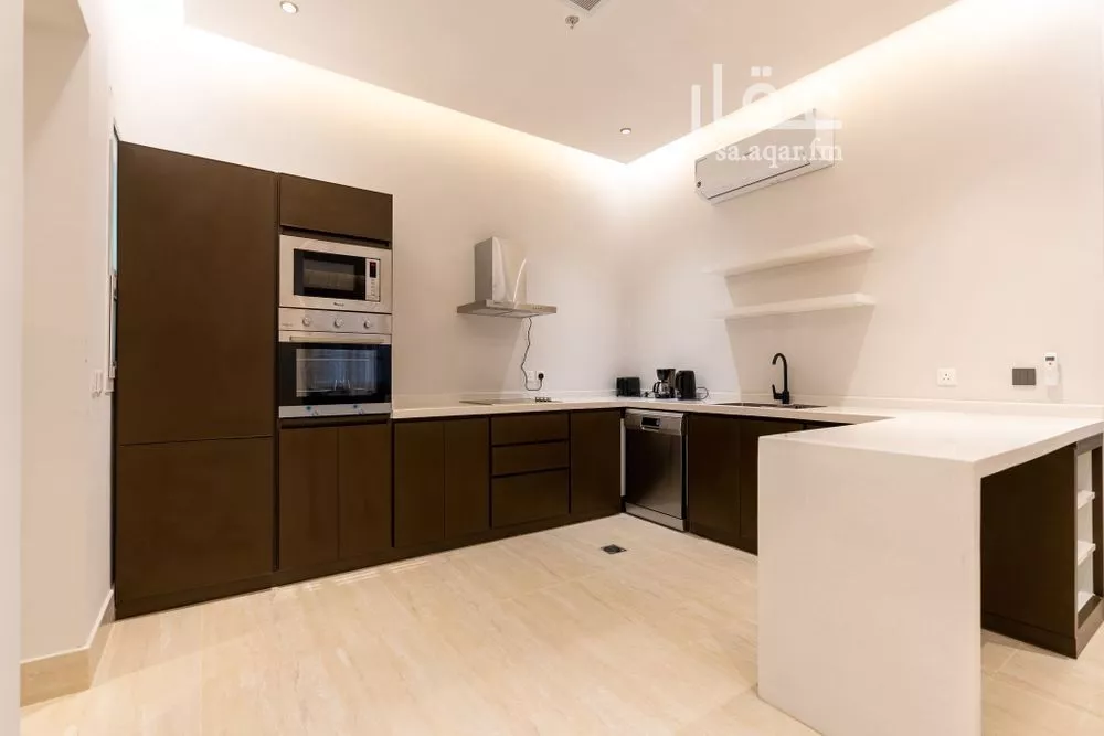 3 bedroom apartment in Al Malqa 5