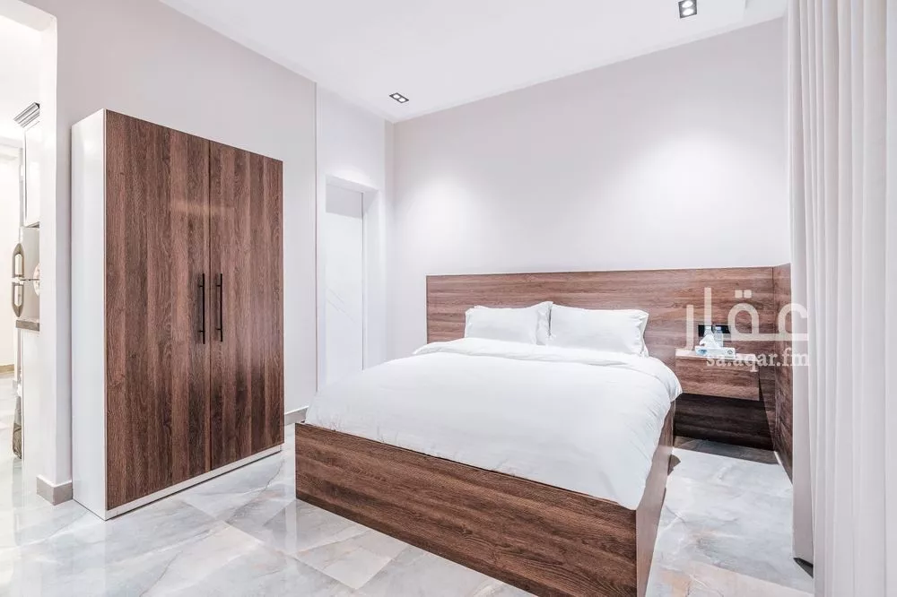 شقة 1 غرف في الملقا 1