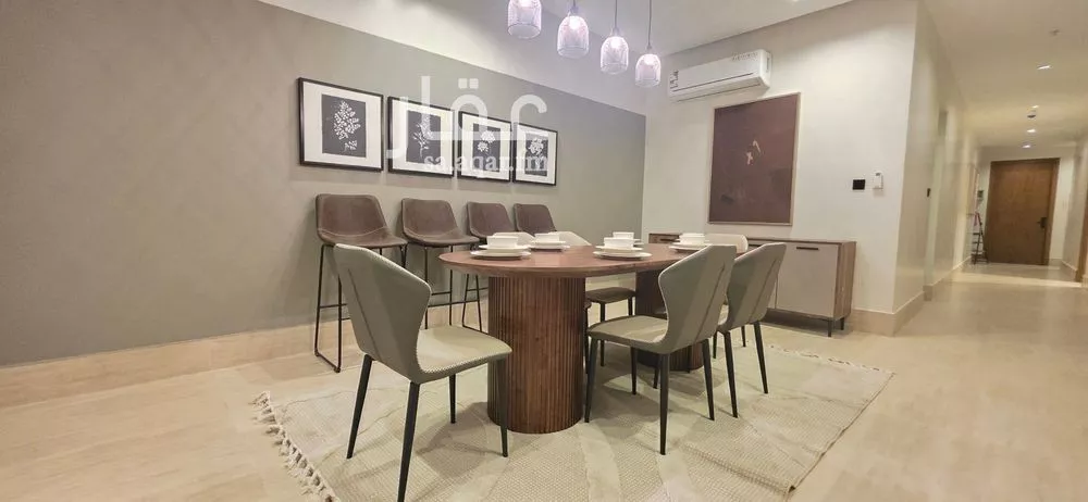 شقة 3 غرف في الحمرا 4