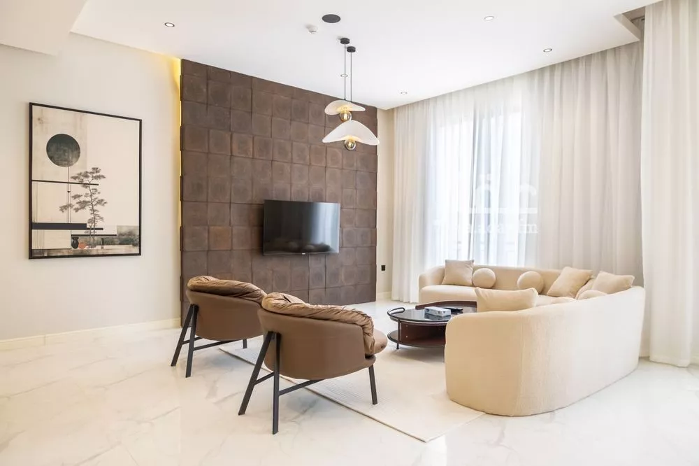 شقة 3 غرف في الملقا 2