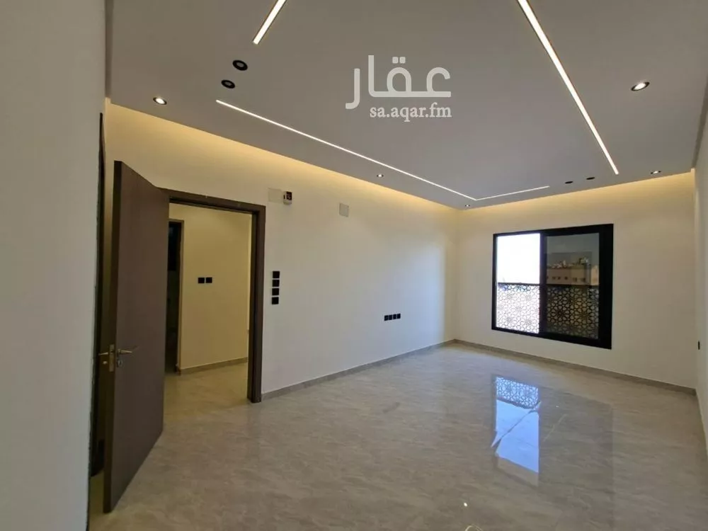 شقة 5 غرف في بدر 4