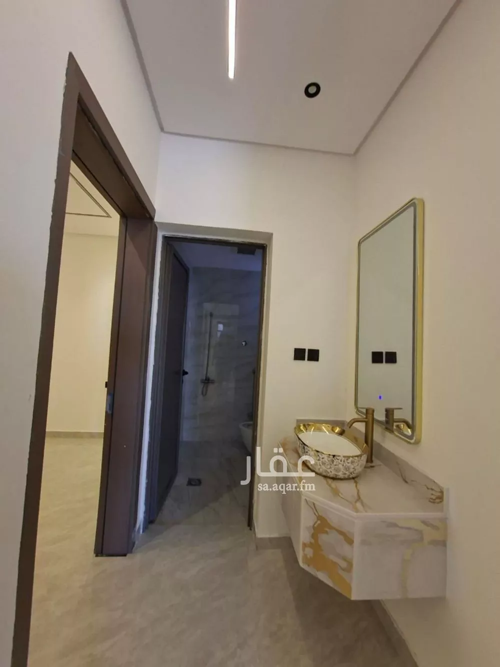 شقة 5 غرف في بدر 5