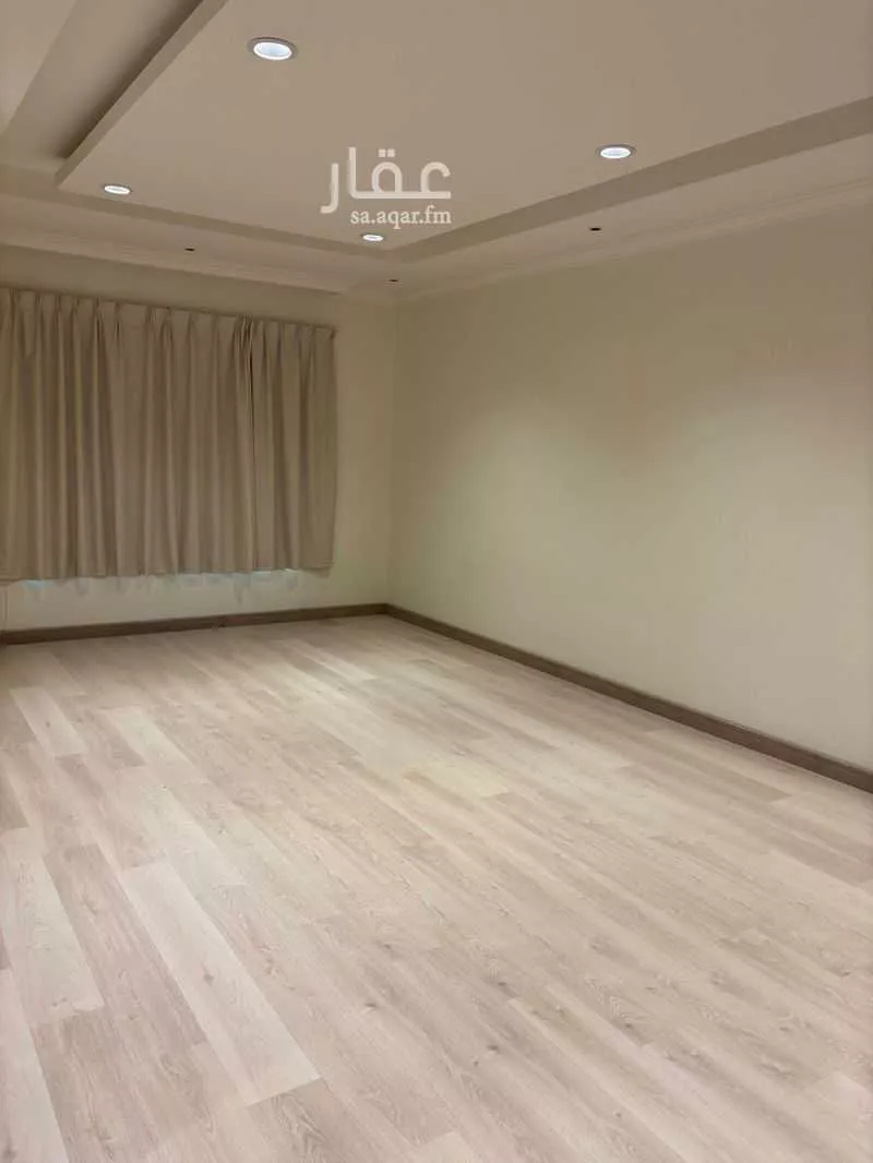 دور 4 غرف في عرقة 4