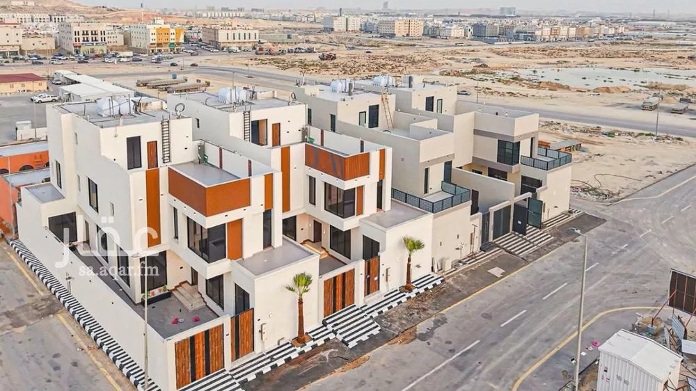 فيلا 6 غرف في الشعلة 5