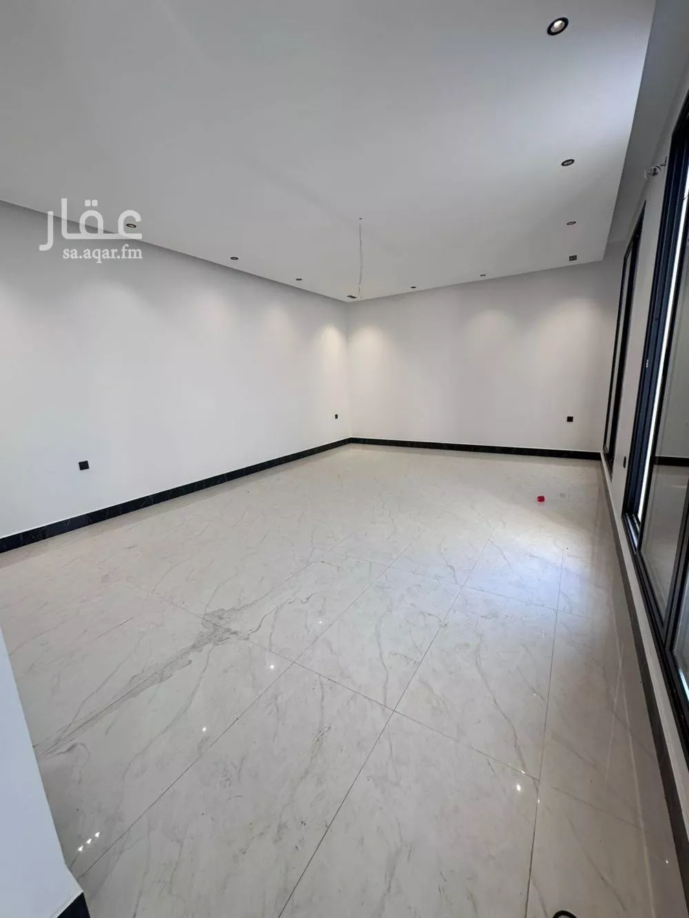 فيلا 6 غرف في الشعلة 4